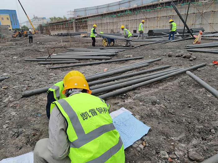 四川螺栓球网架结构